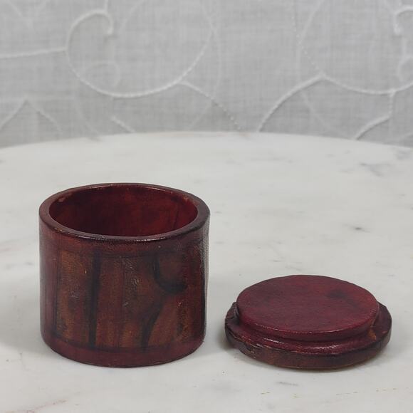 VTG Leather Box Lid 1.75" Brown Red Tooled Cylynder Storage Jar Travel - Picture 12 of 15